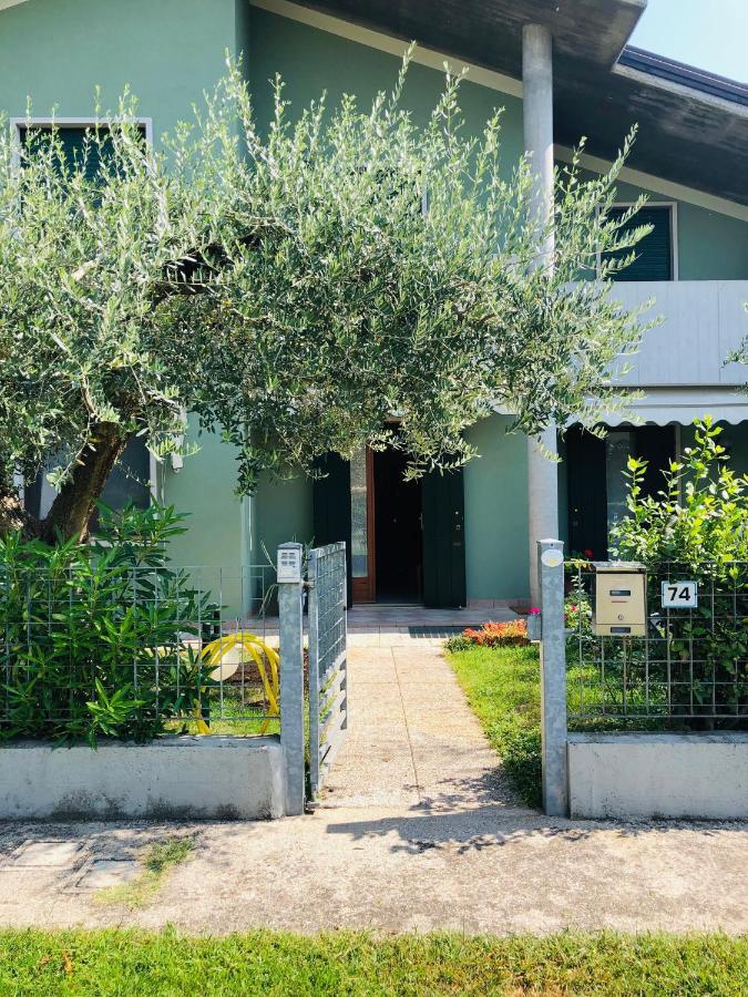 明乔河畔的瓦雷奇奥La Casa Sul Parco公寓 外观 照片