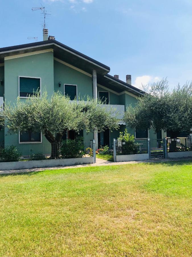 明乔河畔的瓦雷奇奥La Casa Sul Parco公寓 外观 照片